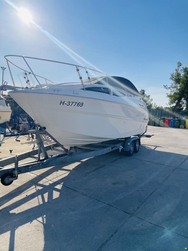 Bayliner 245 Cruiser