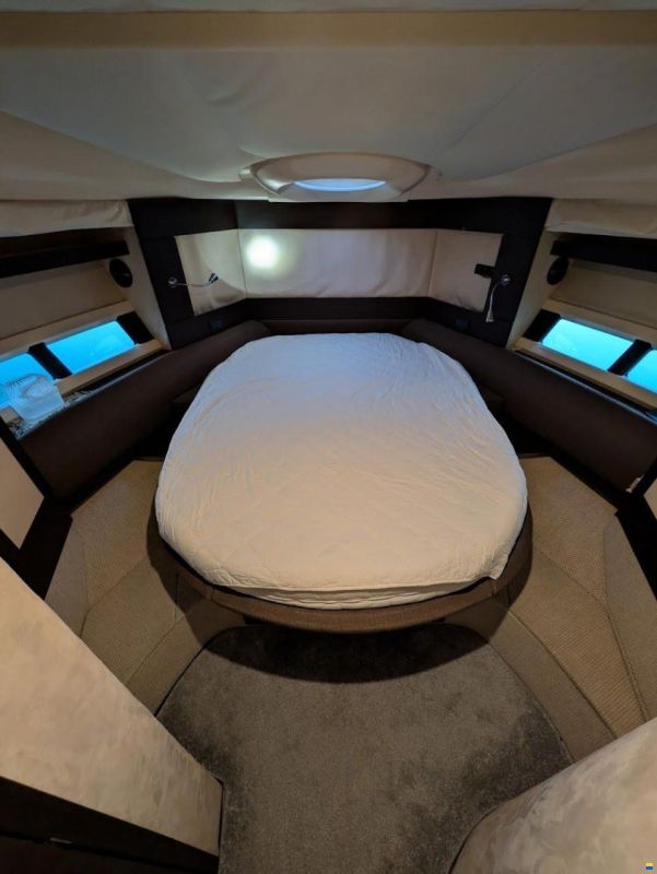 Azimut S 43