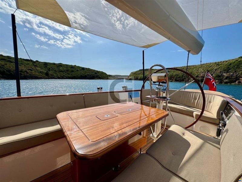 Leonardo Yachts Eagle 54