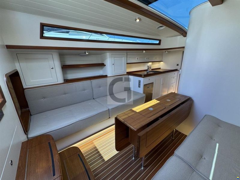 Leonardo Yachts Eagle 54
