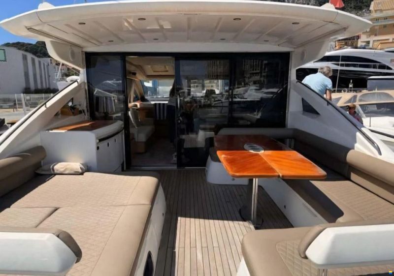 Princess V65