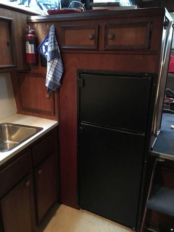 Hatteras Yachts 43 DOUBLE CABIN
