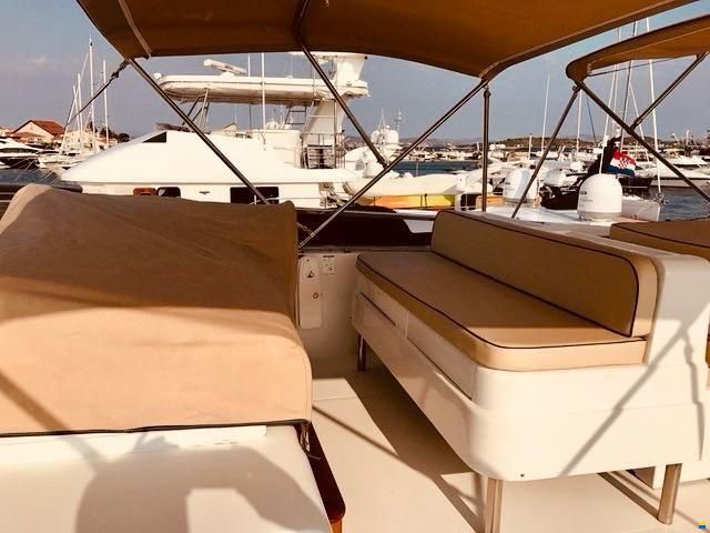 Sanlorenzo SL 82