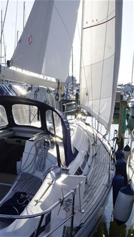 Bavaria 36 CRUISER