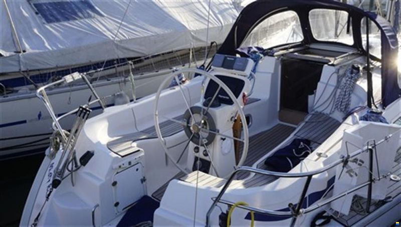 Bavaria 36 CRUISER