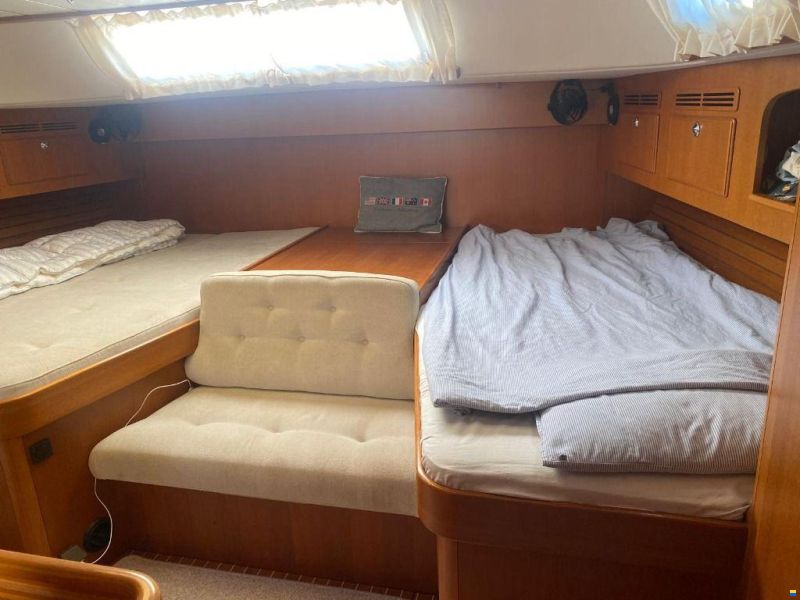 Hallberg-Rassy 54