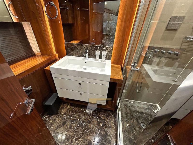 Sunseeker 28M YACHT