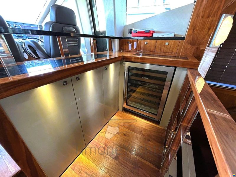 Sunseeker 28M YACHT