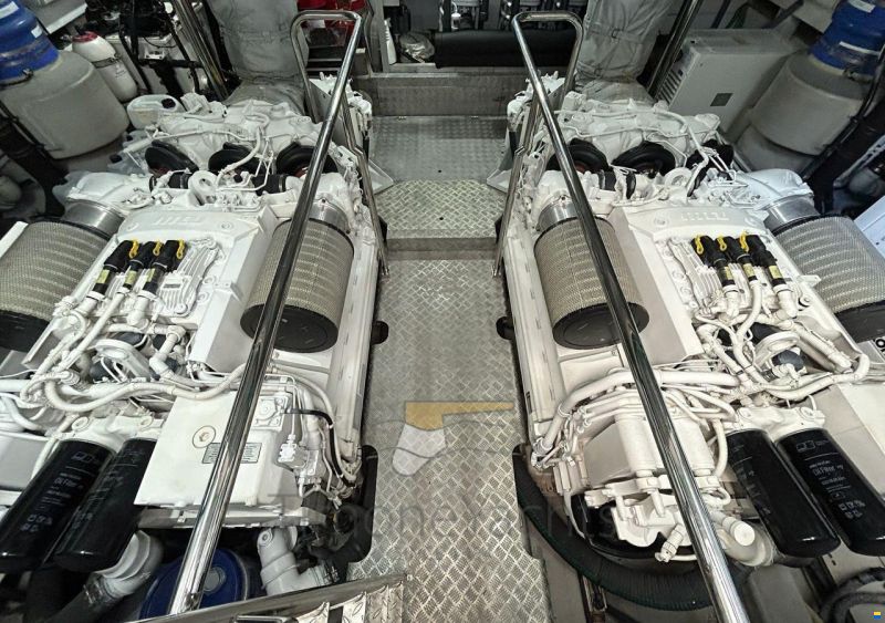 Sunseeker 28M YACHT