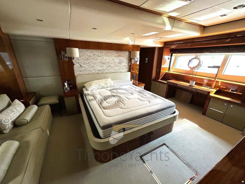 Sunseeker 28M YACHT