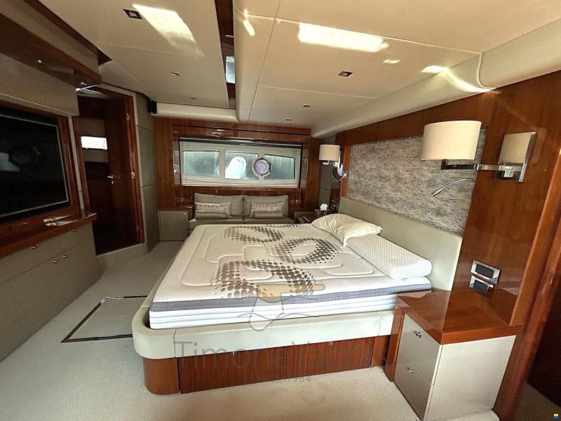 Sunseeker 28M YACHT