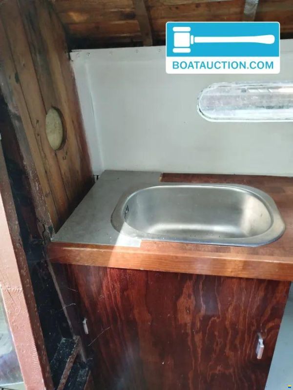Cabinboat 700