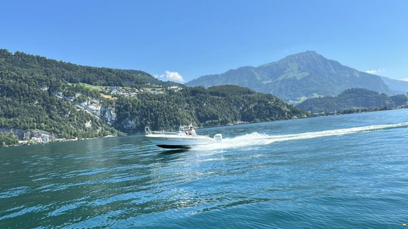 Sessa Key Largo 19 Open Line