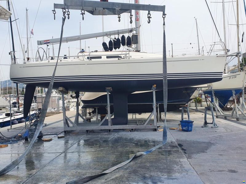 X-Yachts X-35