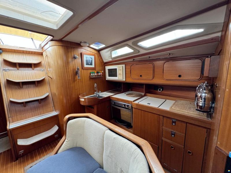 Bavaria 390 Lagoon