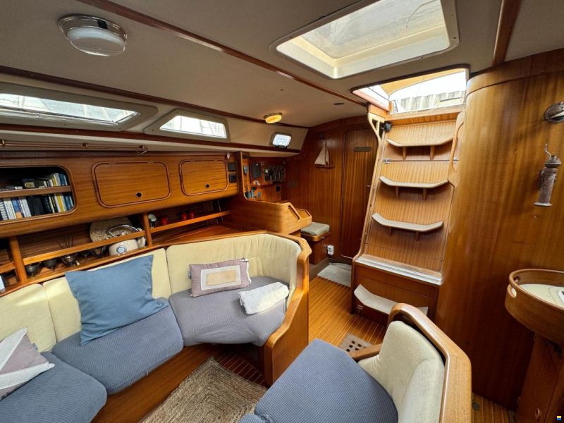 Bavaria 390 Lagoon