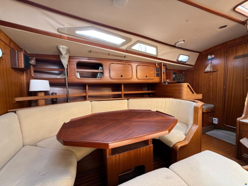 Bavaria 390 Lagoon