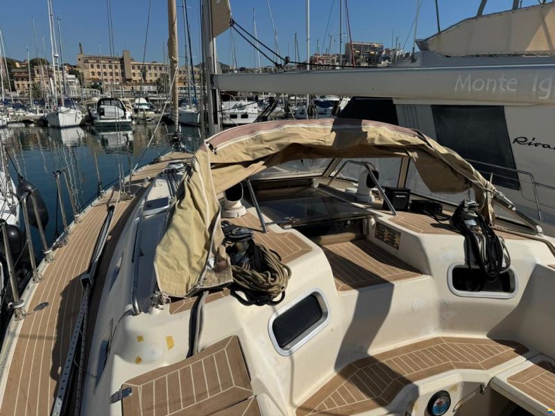 Bavaria 390 Lagoon