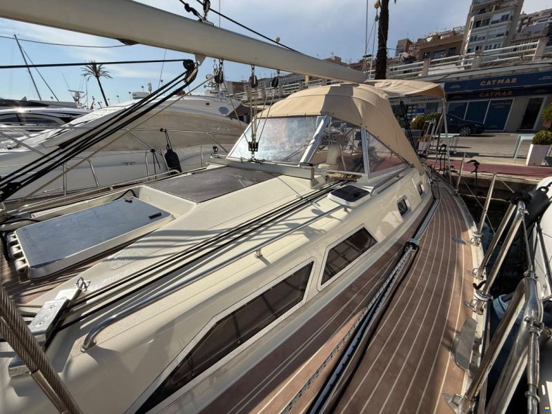 Bavaria 390 Lagoon