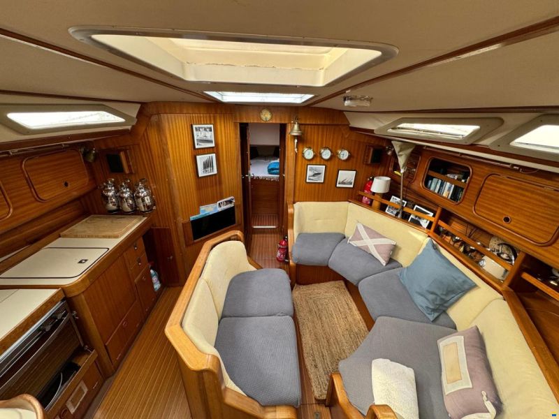Bavaria 390 Lagoon