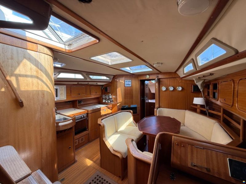 Bavaria 390 Lagoon