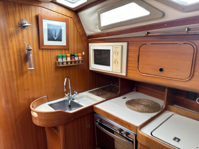 Bavaria 390 Lagoon
