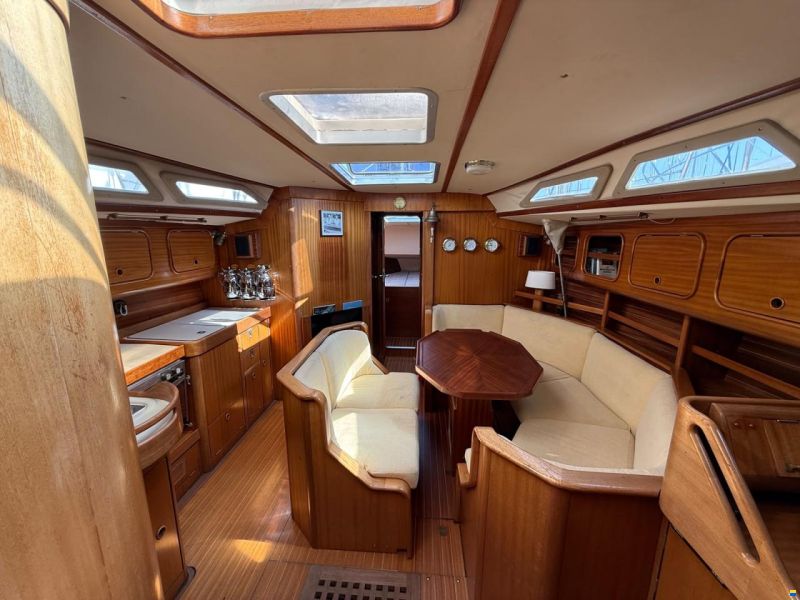 Bavaria 390 Lagoon
