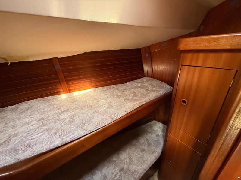 Bavaria 390 Lagoon