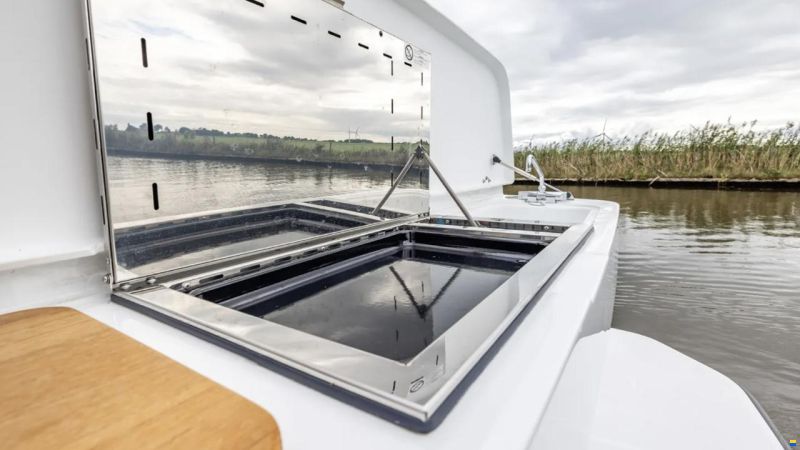 Delphia 10 Lounge Top