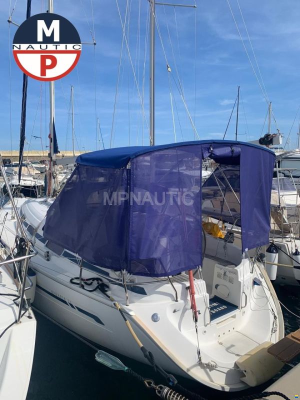 Bavaria 32