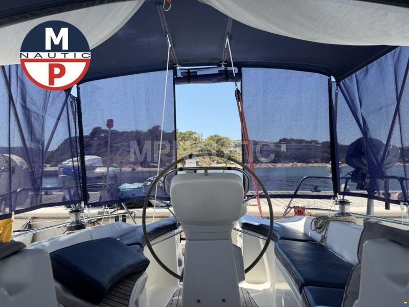 Bavaria 32