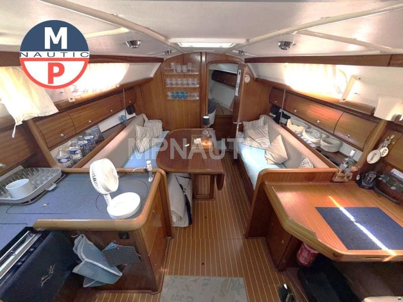 Bavaria 32