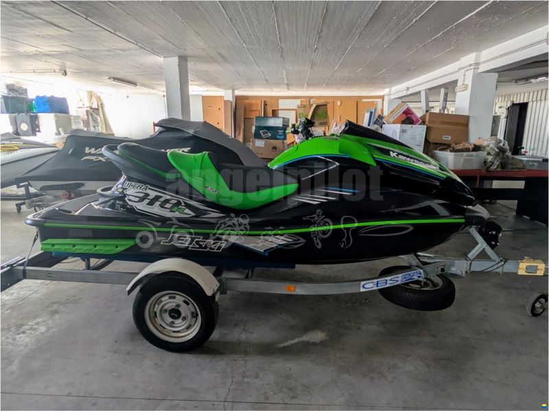 Kawasaki Ultra 310R