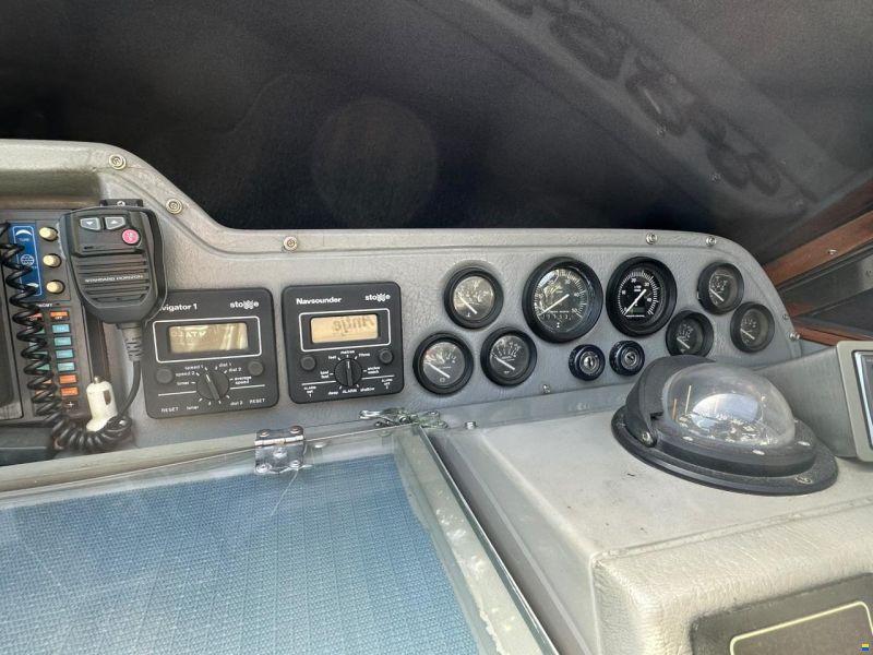 Sealine 328