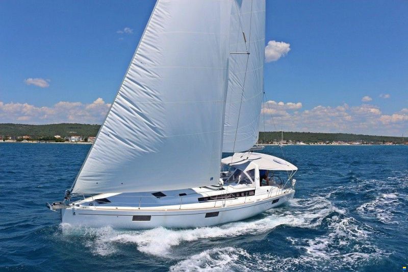Beneteau Oceanis 48