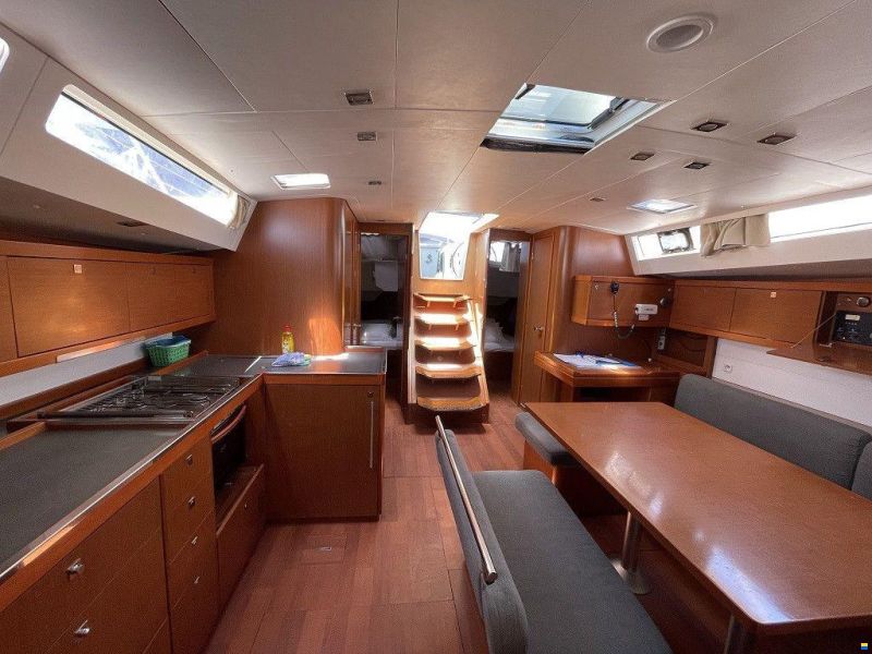 Beneteau Oceanis 48