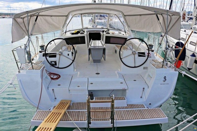 Beneteau Oceanis 48