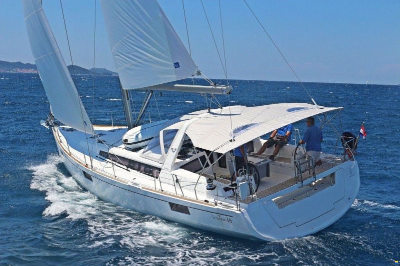 Beneteau Oceanis 48