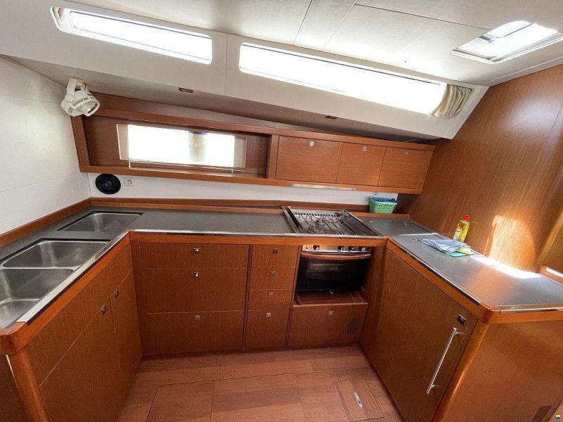 Beneteau Oceanis 48