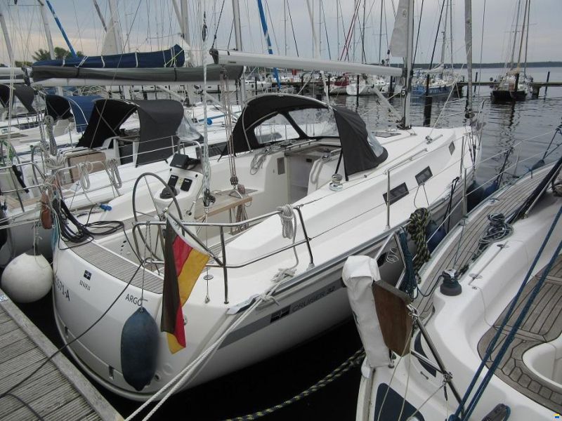 Bavaria Cruiser 32