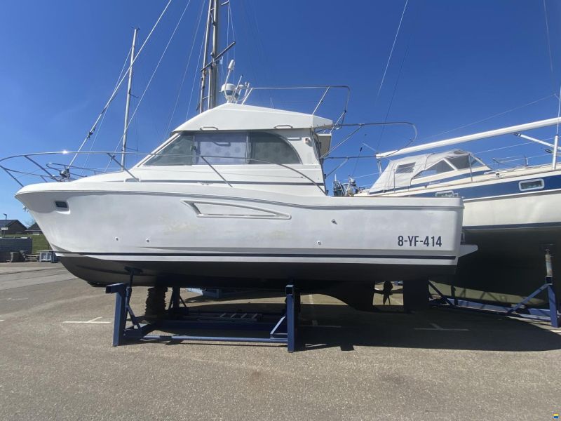 Beneteau Antares Serie 9