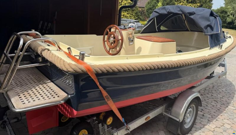 Antaris 520 met trailer