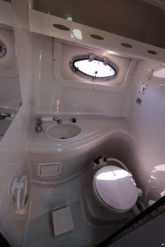Crownline 250 CR