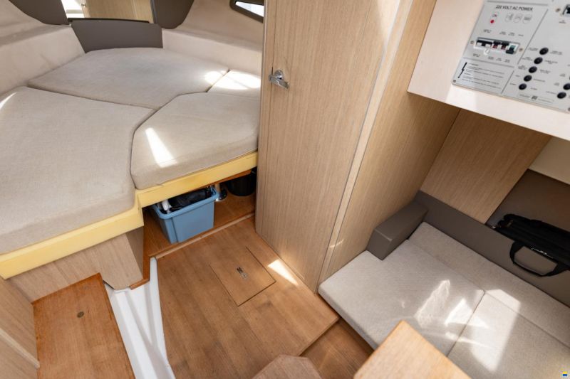 Cranchi Endurance 30 2x Diesel Volvo Penta