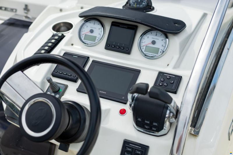 Cranchi Endurance 30 2x Diesel Volvo Penta