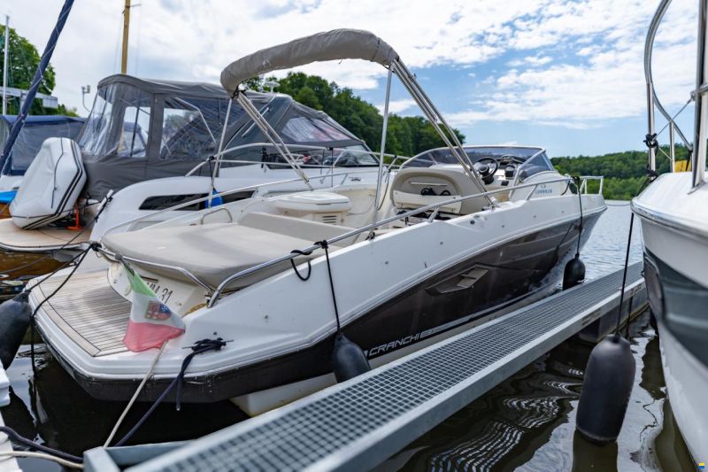 Cranchi Endurance 30 2x Diesel Volvo Penta