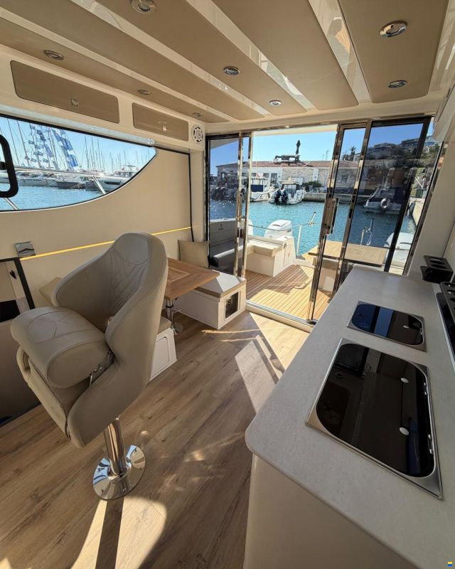 Discovery 30