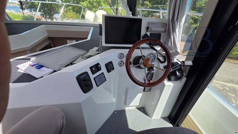 Delphia Escape 1150
