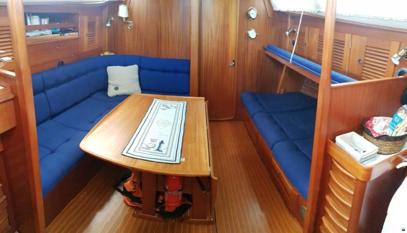 Hallberg-Rassy HR 45