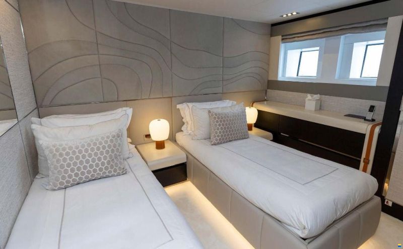 Pershing (Ferretti SpA) PERSHING 140